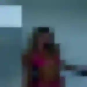 Maeva, 23 ans, connectée à Abbeville pour une rencontre coquine