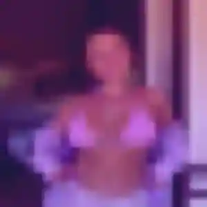 Louisa, 28 ans, en ligne à Albertville pour un rencontre sexy