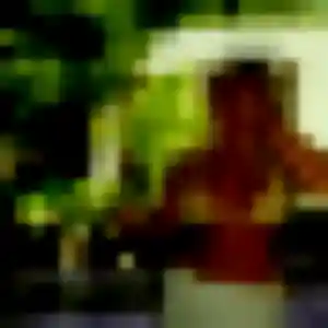 Regine de Algrange, 19 ans - rencontre sexy sans prise de tête