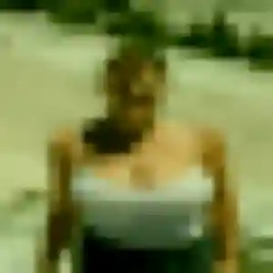 Charmante Alexandra, 25 ans à Arpajon-sur-Cère - la contacter