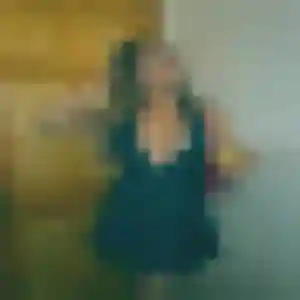 Photo sexy de Olga, 32 ans à Aussillon - plan discret