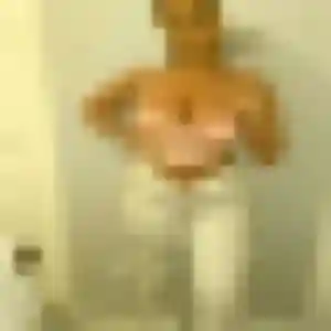 Maya, 34 ans, en ligne à Aytré pour une rencontre coquine
