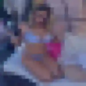 Penelope, 22 ans, connectée à Bain-de-Bretagne pour un rencontre sexy