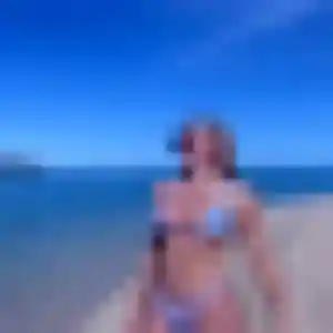 Zara, 22 ans, cherche un rencontre sexy à Beaugency
