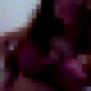 Contacte Ursula, 28 ans à Briec en t'inscrivant