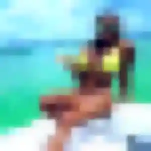 rencontre sexy à Bruguières : photo de Salima, 23 ans - accès libre
