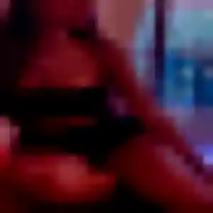 Alicia (30 ans) à Charvieu-Chavagneux cherche une rencontre maintenant