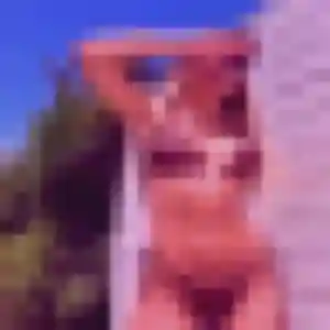 Sexy Joana, 21 ans à Châteaubourg - la contacter