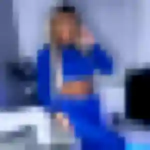 Roxane de Châteaurenard, 44 ans - rencontre sexy sans prise de tête