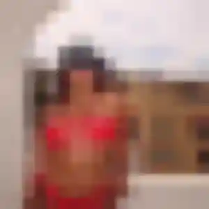 Marie-Claire, femme de 20 ans propose rencontre sexy à Clermont-Ferrand