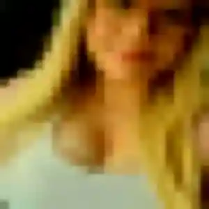 Contacte Lamia, 23 ans à Coursan gratuitement