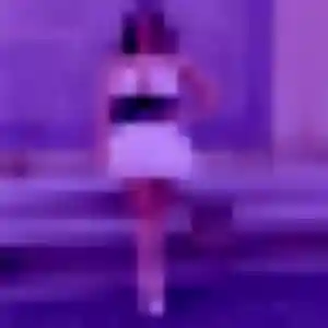 Rencontre Lina, 21 ans à Craponne en privé