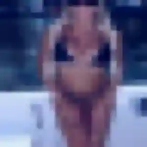 Xena, 20 ans, en ligne à Dourges pour un rencontre sexy