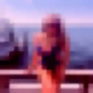 Contacte Nelly, 27 ans à Fleurance en privé