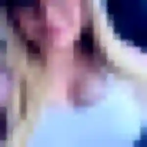 Rencontre Samantha, 20 ans à Fontaines-sur-Saône gratuitement