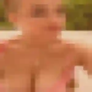 Ilona, 32 ans, dispo pour rencontre sexy à Fontenay-le-Fleury