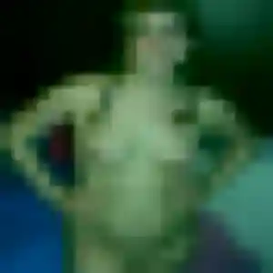 Jade, 19 ans, en ligne à Halluin pour un rencontre sexy