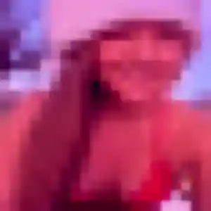 Gladys, 24 ans, connectée à L'Isle-sur-la-Sorgue pour une rencontre coquine