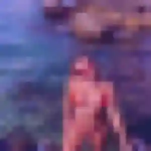 Ava (41 ans) à La Ciotat attend une rencontre ce soir