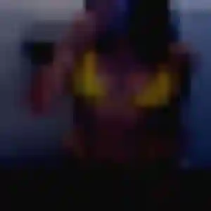 Photo de Veronique à La Verrière (31 ans) - rencontre sexy discret