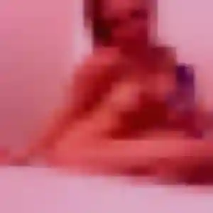 Photo sexy de Anne-Sophie, 28 ans à Lagord - plan discret