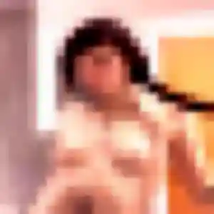 Charmante Mylene, 28 ans à Lardy - la contacter