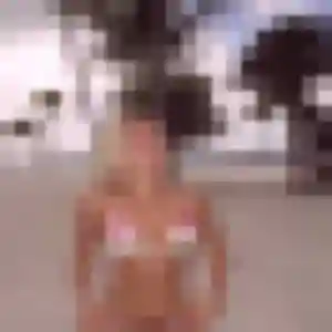 Tatyana de Le Crès, 45 ans - rencontre sexy sans prise de tête