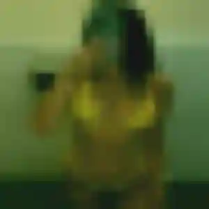 Photo privée de Ornella, 36 ans à Le Lavandou - plan discret