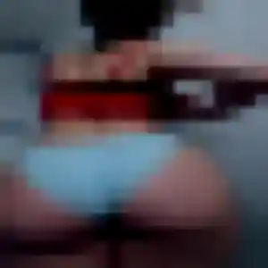 Louisa, femme de 42 ans propose rencontre sexy à Le Loroux-Bottereau