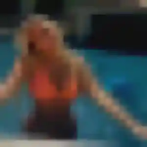 rencontre sexy à Le Luc : photo de Lucie, 26 ans - accès libre