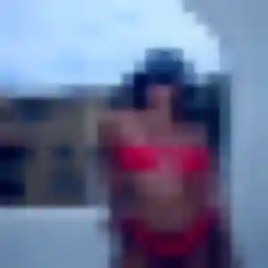 Photo de Ulrike à Le Pian-Médoc (42 ans) - rencontre sexy anonyme
