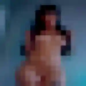 Découvre Olivia, 39 ans à Les Arcs en privé