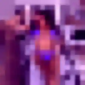 Lena, femme de 30 ans propose rencontre sexy à Les Avenières Veyrins-Thuellin