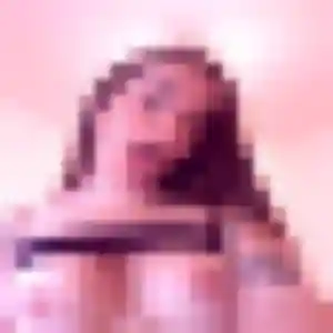 Melodie, 43 ans, connectée à Lesquin pour une rencontre coquine