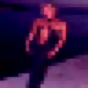 Cyrielle, 20 ans, en ligne à Loos pour une rencontre coquine