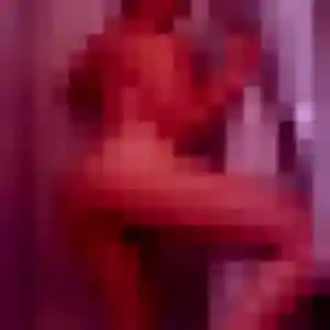 Photo privée de Alicia, 25 ans à Loriol-sur-Drôme - rencontre coquine