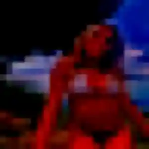 rencontre sexy à Ludon-Médoc : photo de Eglantine, 27 ans - sans engagement