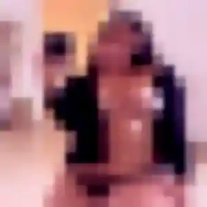 Photo exclusive de Bertille, 19 ans à Lyon - rencontre coquine