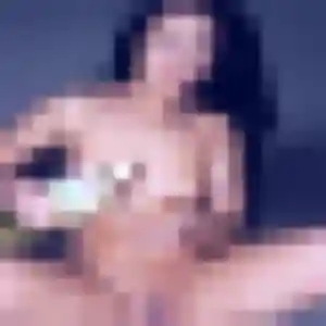 Photo de Sofia à Magny-les-Hameaux (44 ans) - rencontre sexy gratuit