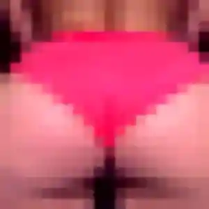 Alicia, 21 ans, en ligne à Matoury pour une rencontre coquine