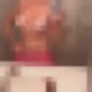 Coralie, 28 ans, disponible à Mios pour un rencontre sexy