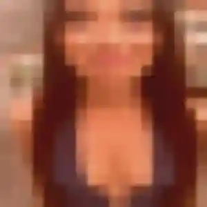 Zephyrine, 34 ans, dispo pour rencontre sexy à Montaigu-Vendée