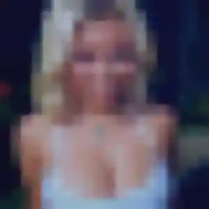 Amira, 44 ans, connectée à Montbéliard pour une rencontre coquine