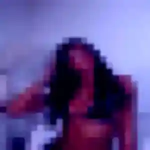 Sabine, 27 ans, cherche un rencontre sexy à Mûrs-Erigné