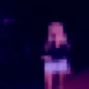 Valerie, 19 ans, connectée à Mûrs-Erigné pour un rencontre sexy