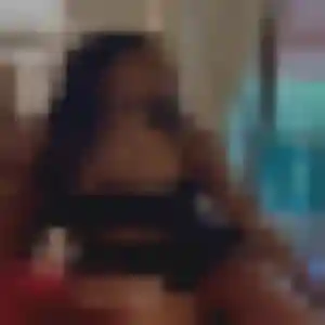 Nina de Nantes, 42 ans - rencontre sexy discret