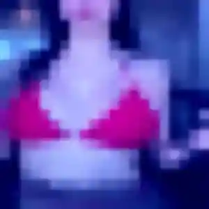 Olivia, 27 ans, connectée à Ombrée d'Anjou pour une rencontre coquine