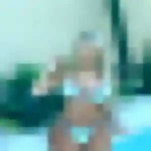 rencontre sexy à Palaiseau : photo de Deborah, 32 ans - sans engagement