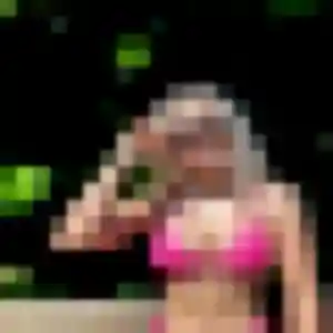 Photo de Solange à Parentis-en-Born (24 ans) - rencontre sexy anonyme