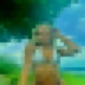 Rejoins Adeline, 20 ans à Paris en privé